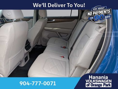 Used 2026 Volkswagen Atlas SE FWD image 16