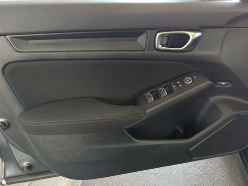 Used 2024 Honda Civic Sport image 19