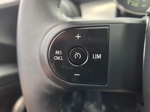 Used 2023 MINI Cooper 2-Door Hardtop w/ Signature Upholstery Package FWD image 29