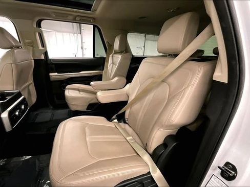 Used 2024 Ford Expedition Max Limited image 22