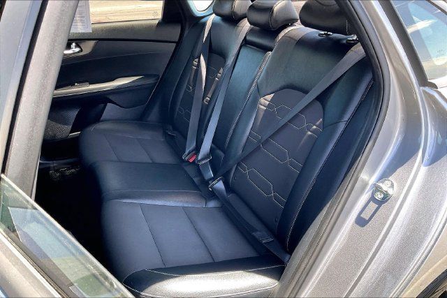 Used 2023 Kia Forte GT-Line w/ GT-Line Premium Package FWD image 25
