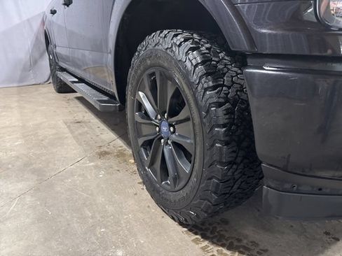 Used 2020 Ford F150 XLT w/ Equipment Group 302A Luxury AWD/4WD image 19