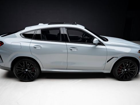 Used 2026 BMW X6 xDrive40i AWD/4WD image 35