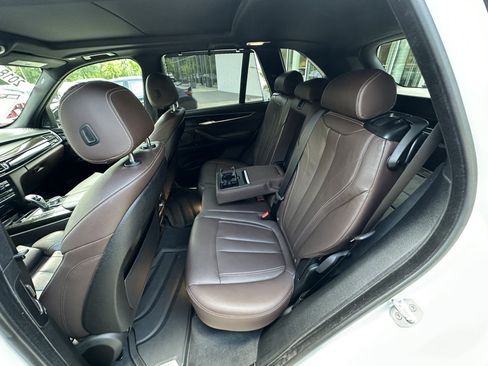 Used 2018 BMW X5 xDrive50i AWD/4WD image 38
