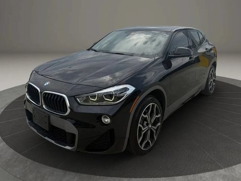 Used 2018 BMW X2 xDrive28i w/ M SportX Package AWD/4WD image 3