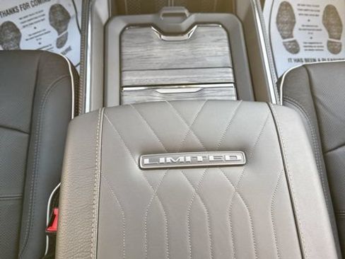 New 2026 RAM 2500 Limited AWD/4WD image 13