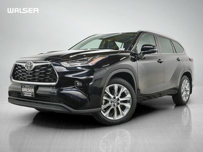 Used 2024 Toyota Highlander Limited