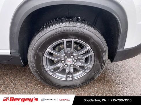 Certified 2025 GMC Acadia Elevation image 37