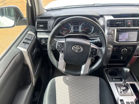 Used 2015 Toyota 4Runner SR5 RWD image 2