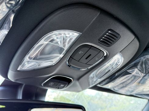 New 2025 Jeep Compass Limited w/ Sun and Sound Group image 30