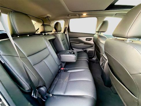 Used 2024 Nissan Murano SL image 29