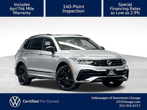 Certified 2022 Volkswagen Tiguan SE R-Line image 1