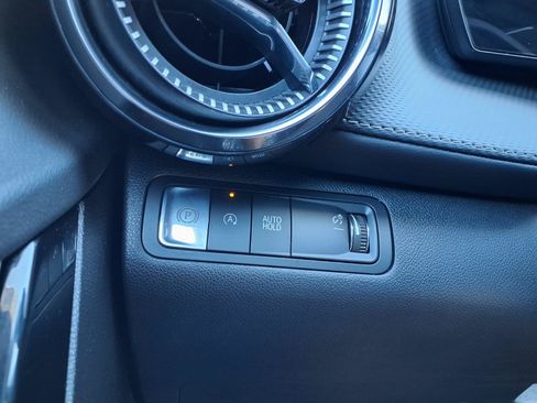 Used 2026 Chevrolet Equinox LT FWD image 15