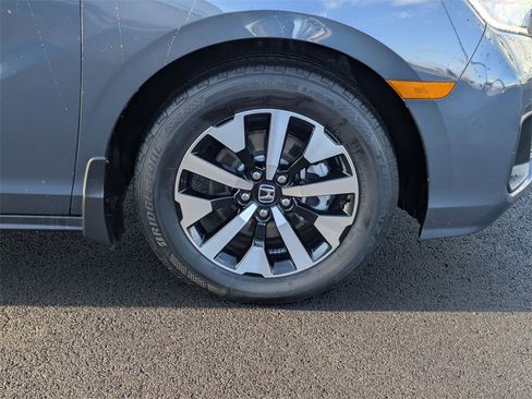 Used 2025 Honda Odyssey EX-L image 23