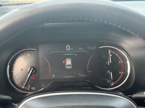 Used 2025 Toyota RAV4 XLE Premium image 18