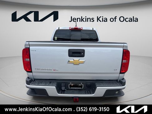 Used 2020 Chevrolet Colorado LT w/ LPO, Premium Interior Package AWD/4WD image 4