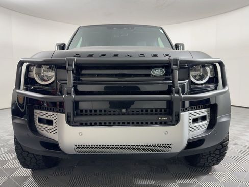 Used 2023 Land Rover Defender 110 S image 6