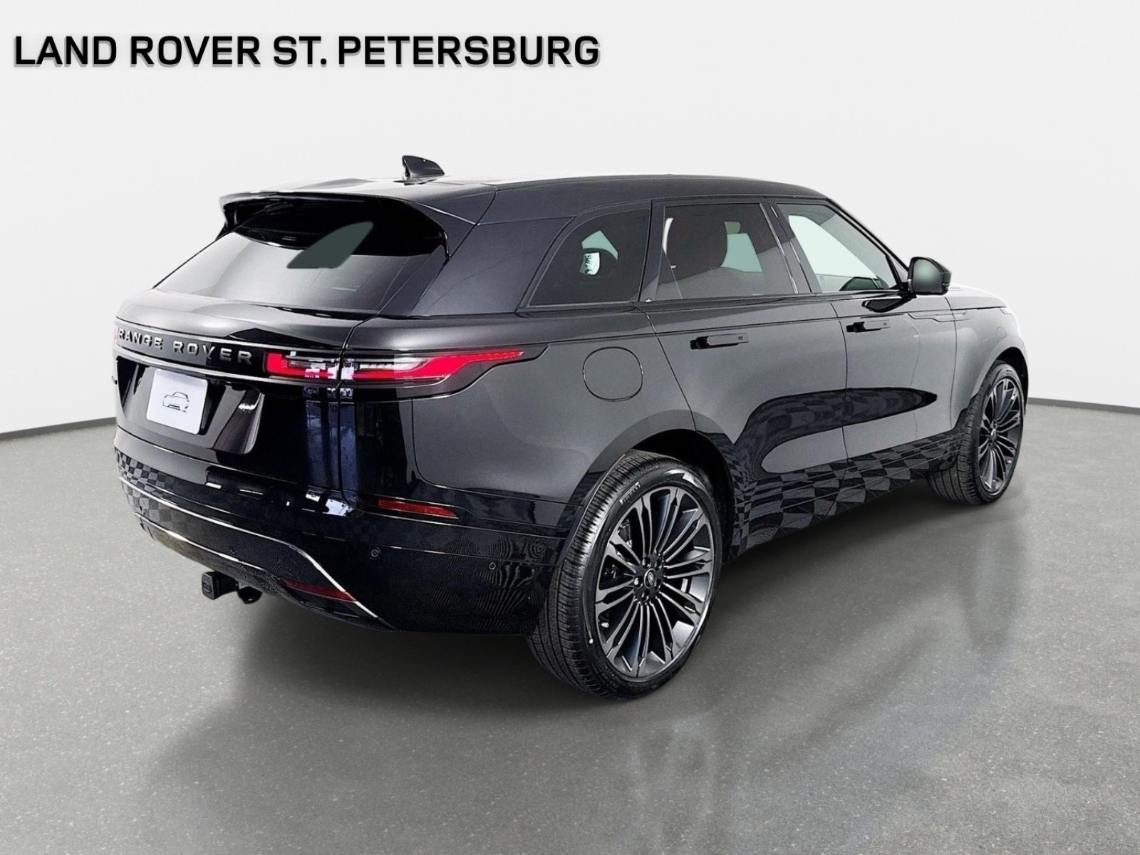 Used 2026 Land Rover Range Rover Velar Dynamic SE AWD/4WD image 5