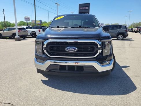 Used 2023 Ford F150 XLT RWD image 2