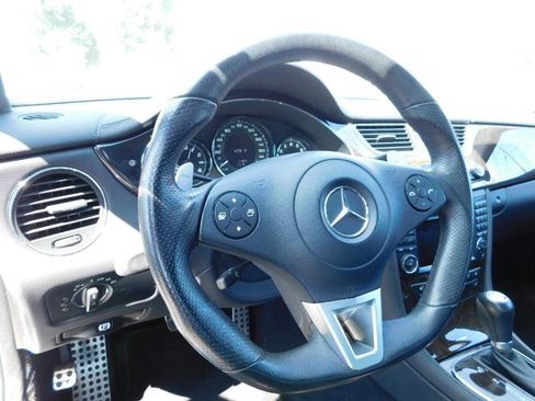 Used 2009 Mercedes-Benz CLS 63 AMG image 9