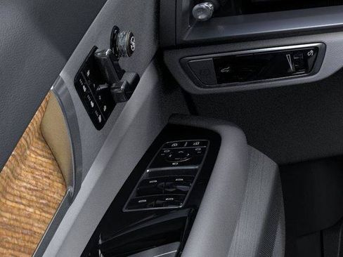 New 2027 Cadillac Vistiq Sport AWD/4WD image 22