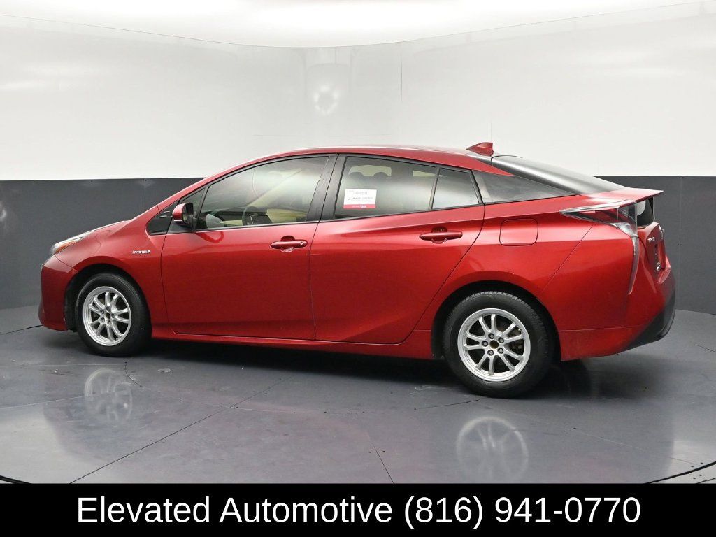 Used 2018 Toyota Prius One FWD image 25