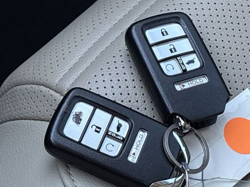 Used 2022 Honda CR-V EX-L image 39