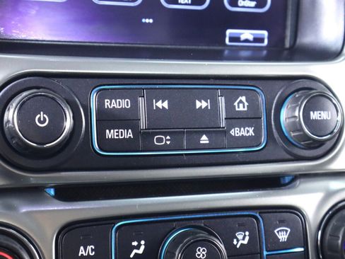 Used 2019 Chevrolet Tahoe LT AWD/4WD image 21