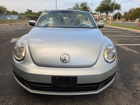 Used 2013 Volkswagen Beetle 2.5 FWD image 35