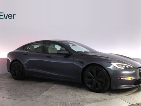 Used 2023 Tesla Model S Standard Range AWD/4WD image 14