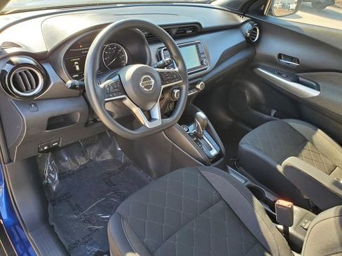 Used 2019 Nissan Kicks SV image 13