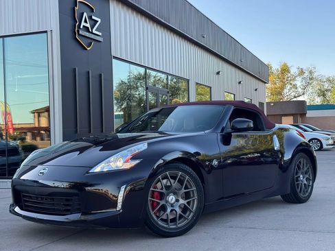 Used 2014 Nissan 370Z Touring w/ Sport Package RWD image 35