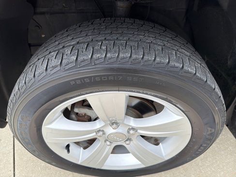 Used 2013 Jeep Compass Sport image 6