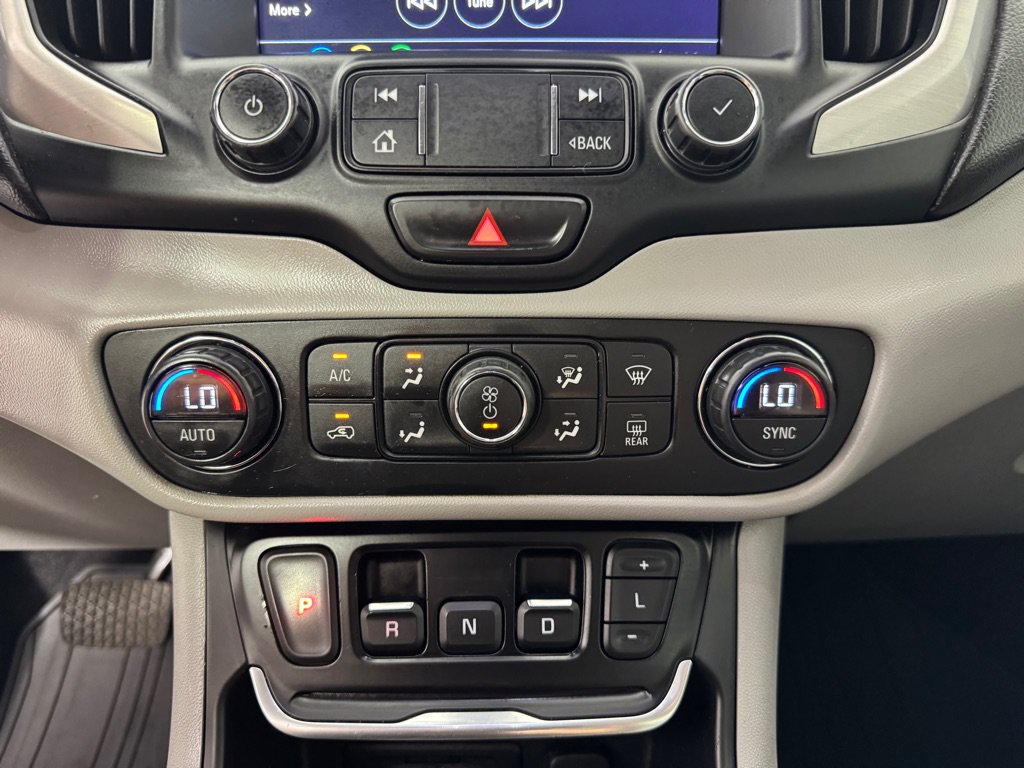 Used 2020 GMC Terrain SLE w/ Driver Convenience Package FWD image 16