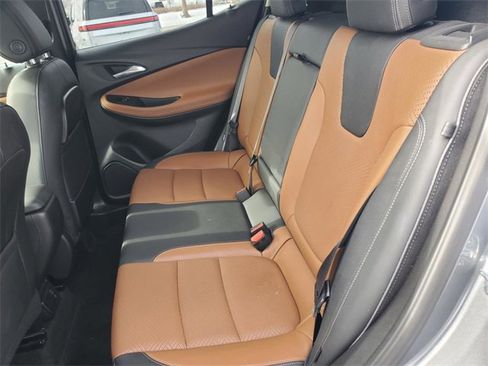 Used 2020 Buick Encore GX Essence image 35