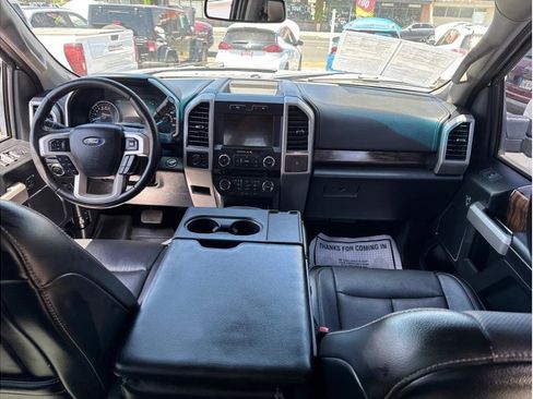 Used 2018 Ford F150 Lariat AWD/4WD image 10
