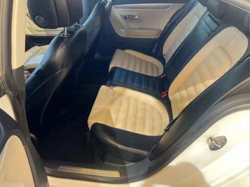 Used 2013 Volkswagen CC Sport FWD image 9