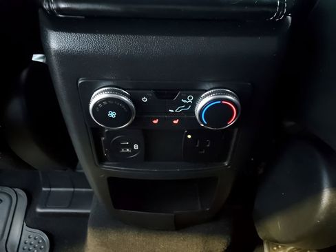 Used 2020 Ford Explorer ST w/ ST Street Pack image 21