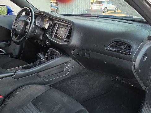 Used 2022 Dodge Challenger GT image 25