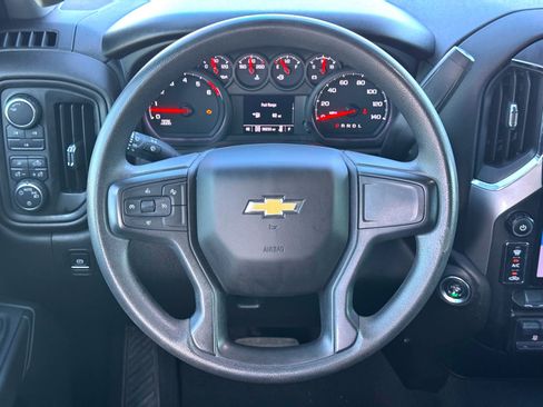 Used 2024 Chevrolet Silverado 2500 Custom w/ Custom Value Package image 22