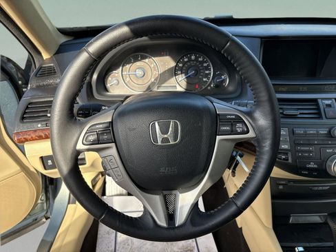 Used 2010 Honda Crosstour EX-L image 13