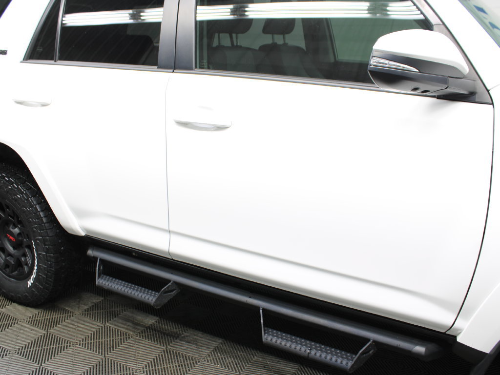 Used 2022 Toyota 4Runner SR5 Premium w/ Moonroof Package AWD/4WD image 31
