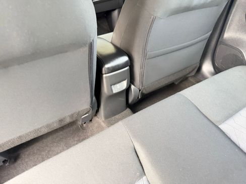 Used 2025 Nissan Versa SV image 23