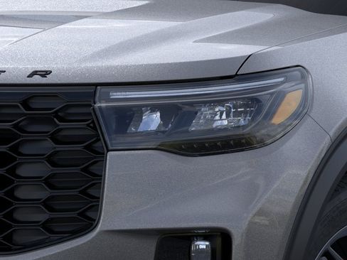 New 2026 Ford Explorer ST-Line w/ ST-Line Street Pack AWD/4WD image 18