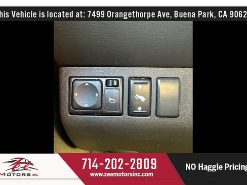 Used 2011 Nissan Pathfinder SV RWD image 53