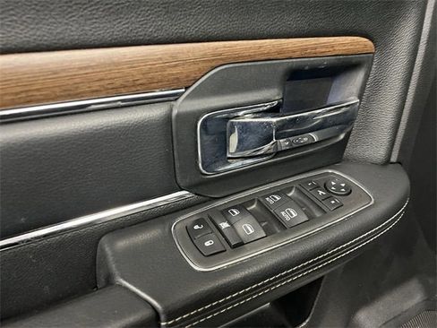 Used 2016 RAM 2500 Laramie image 24