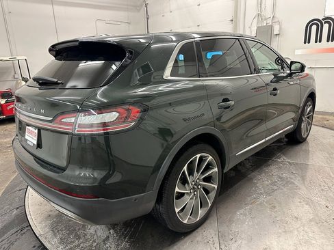 Used 2022 Lincoln Nautilus Reserve w/ Equipment Group 201A image 15