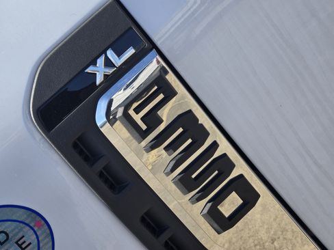 Used 2024 Ford F350 XL image 8