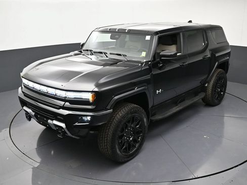 Certified 2026 GMC Hummer EV SUV AWD/4WD image 16