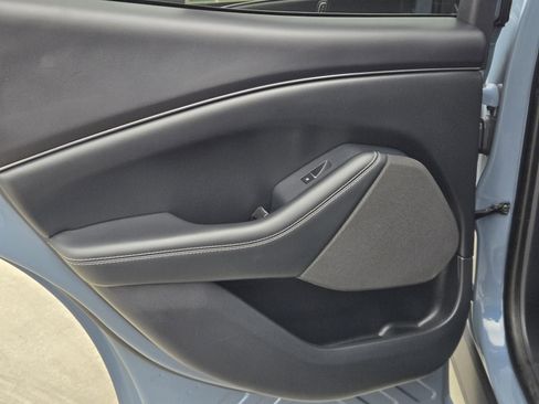 Used 2023 Ford Mustang Mach-E Select image 26